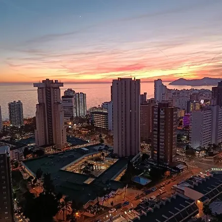 Gemelos 2 * Benidorm