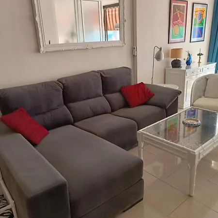 Gemelos 2 * בנידורם